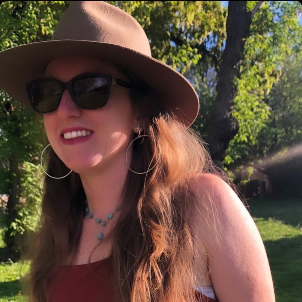 Meet your Posher, Paige